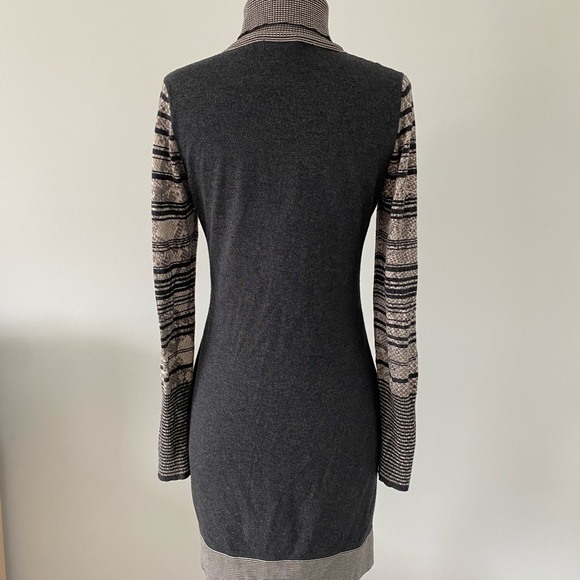 Karen Millen Knit Dress - Picture 2 of 5